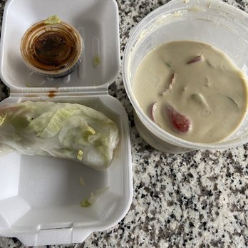 Thai in the Box Restaurant - green curry and "basil roll" - Thai Near Me - Conyers, Georgia Thai in the Box Restaurant - green curry and "basil roll" - Thai Near Me - Conyers, Georgia
