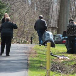 Spring Hill Historic Home - We have amazing volunteers who come out every year to help us keep running!