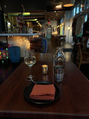 Electric Gravy Mumbai Bar & Canteen by null