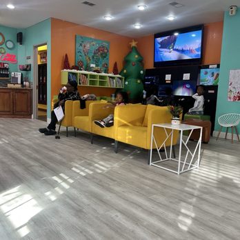 Wylie Children's Dentistry - Lobby - Pediatric Dentists Near Me - Wylie, Texas Wylie Children's Dentistry - Lobby - Pediatric Dentists Near Me - Wylie, Texas