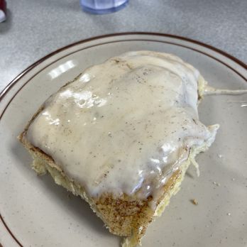 Vidlak's Brookside Cafe - Cinnamon roll - American Near Me - Omaha, Nebraska
