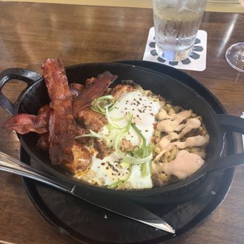 Bootsies - Italian Near Me - Manhattan, Kansas