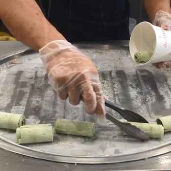 Icicles - making ice Screeem Teppanyaki style - Desserts Near Me - Newark, California