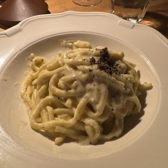 Yeppa & Co - Cacio e pepe -- melt in your mouth - Cafes Near Me - Atlanta, Georgia Yeppa & Co - Cacio e pepe -- melt in your mouth - Cafes Near Me - Atlanta, Georgia