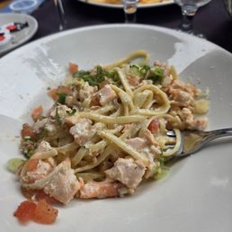 Linguine Aux Deux Saumons