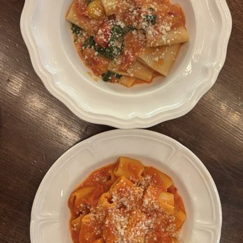 Alla Vita - Paccheri & RIGATONI - Italian Near Me - Chicago, Illinois