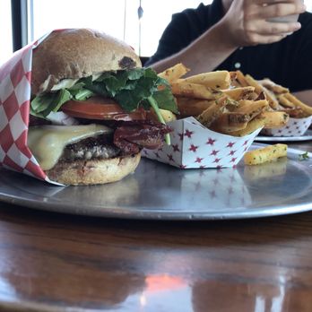 Burger Me! - Burgers Near Me - Reno, Nevada