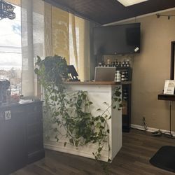 Black Anchor Barber Shop