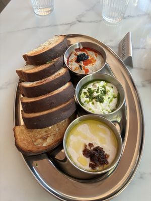 Abrah Bakery and Daily Bistro by null