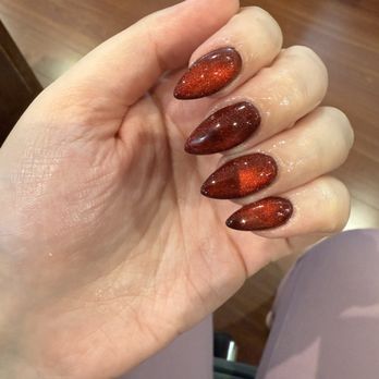 Yaya Nail - Almond red and black cat eye - Nail Salons Near Me - Forest Hills, New York Yaya Nail - Almond red and black cat eye - Nail Salons Near Me - Forest Hills, New York
