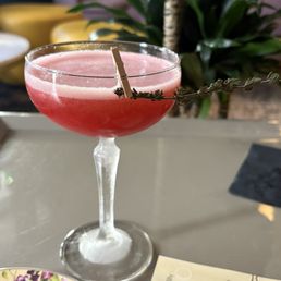 My non-alcoholic cocktail, Calistoga ($12 as of March 2025)
