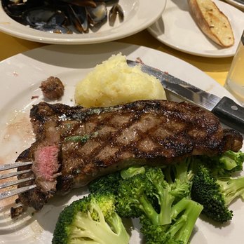 The Huntsman's Grill - Beautifully done Steak! - American Near Me - Williamsburg, Virginia The Huntsman's Grill - Beautifully done Steak! - American Near Me - Williamsburg, Virginia