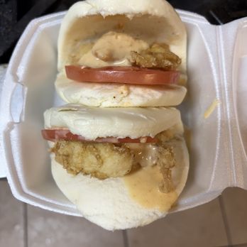 Yummy Thai - Fried Chicken buns - Thai Near Me - Arlington, Virginia Yummy Thai - Fried Chicken buns - Thai Near Me - Arlington, Virginia