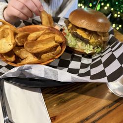 Sawmill Grille & Spirits - Burger