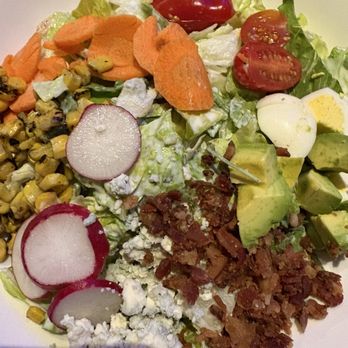 Yard House - Cobb Salad - New American Near Me - Seattle, Washington