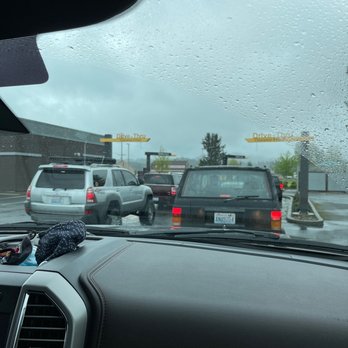 McDonald's - Lunch time drive through - Fast Food Near Me - Enumclaw, Washington McDonald's - Lunch time drive through - Fast Food Near Me - Enumclaw, Washington