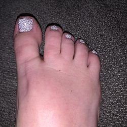 Gel pedicure