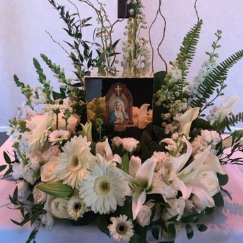 Saddleback Flower Shop - Florists Near Me - Tustin, California Saddleback Flower Shop - Florists Near Me - Tustin, California