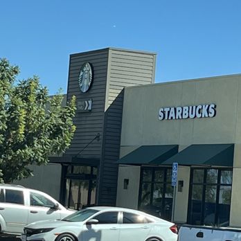 Starbucks - Coffee & Tea Near Me - Winters, California