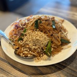 Bangkok Thai Cuisine - Pad Thai Noodle