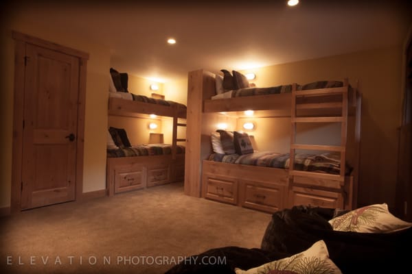 Silver Skis Chalet Condominiums by null