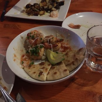 Lola's Lounge - Spanish Near Me - Sacramento, California