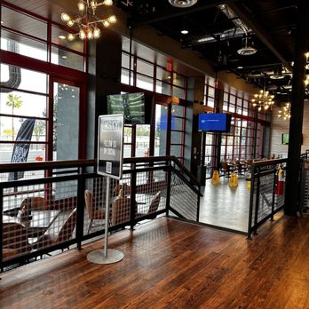 WSKY Stadium - Sports Bars Near Me - Las Vegas, Nevada