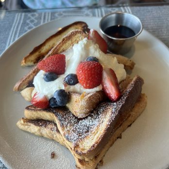 Provecho Calimex - French Toast - Mexican Near Me - Los Angeles, California