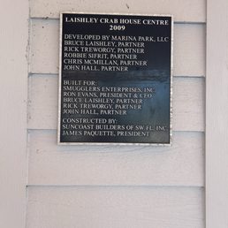 A plaque describing the construction and date of construction of this building/restaurant.