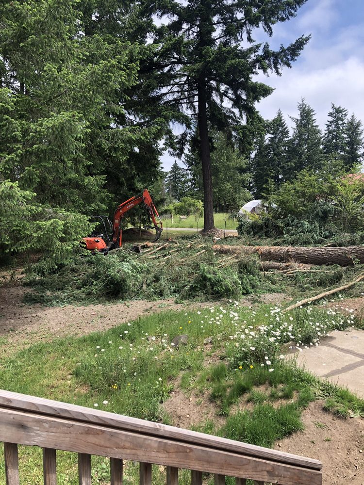 Slide of Shepherd's Tree Service and Excavation