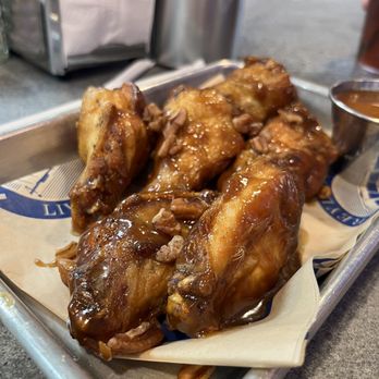Treylor Park - PB&J wings - New American Near Me - Savannah, Georgia