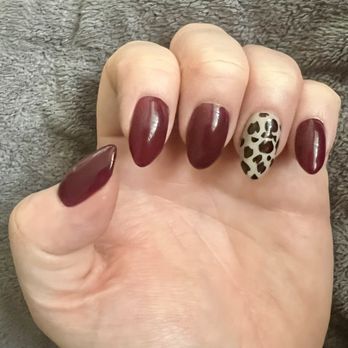 Oasis Nails - Nail Salons Near Me - Sacramento, California