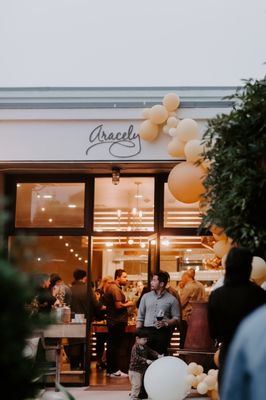 Aracely Cafe by null