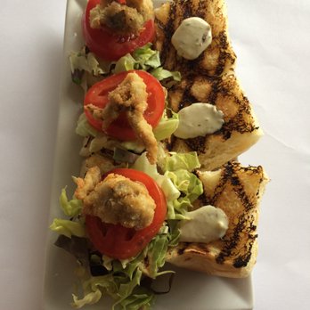 Noah's - Crispy oyster po' boys - New American Near Me - Greenport, New York Noah's - Crispy oyster po' boys - New American Near Me - Greenport, New York