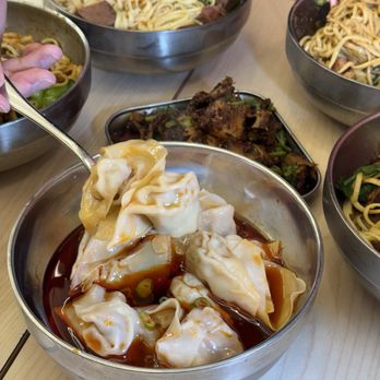 Loong Noodles - Chili Wonton / 红油抄手 - Chinese Near Me - New York, New York