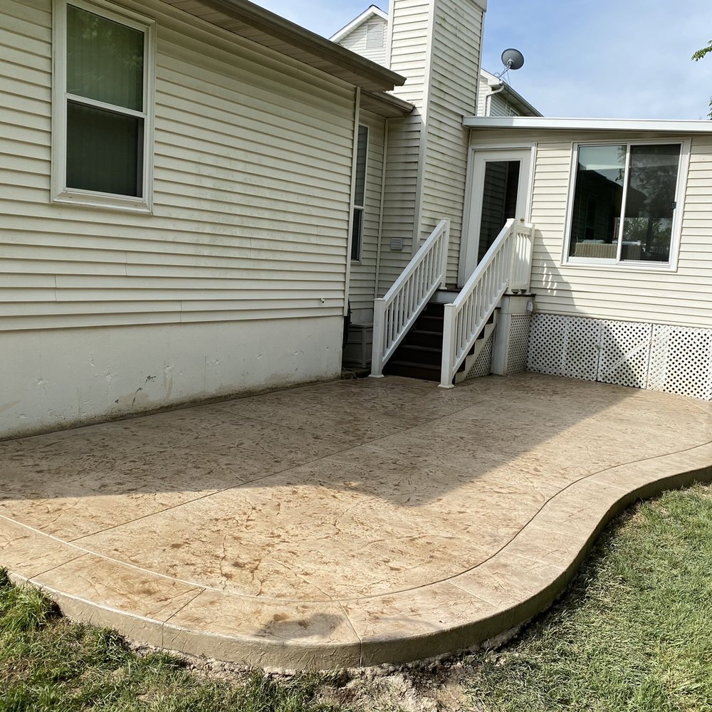 DM Terrill Concrete Contracting - Finished patio they did. - Masonry/Concrete Near Me - Wildwood, Missouri