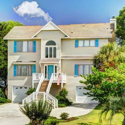 Advantage Coastal Properties - Lovely sound front home with dock and boat lift, near the ICW. Open floor plan with remodeled kitchen, great room, dining and...