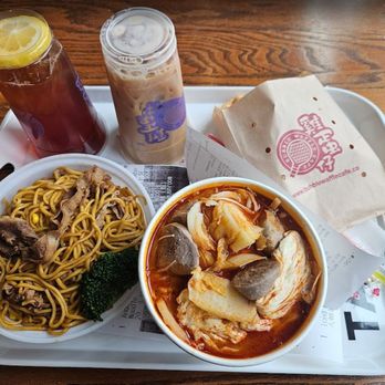 Bubble Waffle Cafe - Waffles Near Me - Burnaby, British Columbia