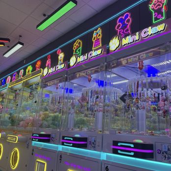 Mini Claw - Kids Activities Near Me