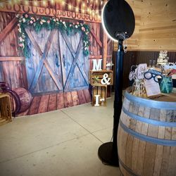 Reams DJ and Photo Booth Entertainment