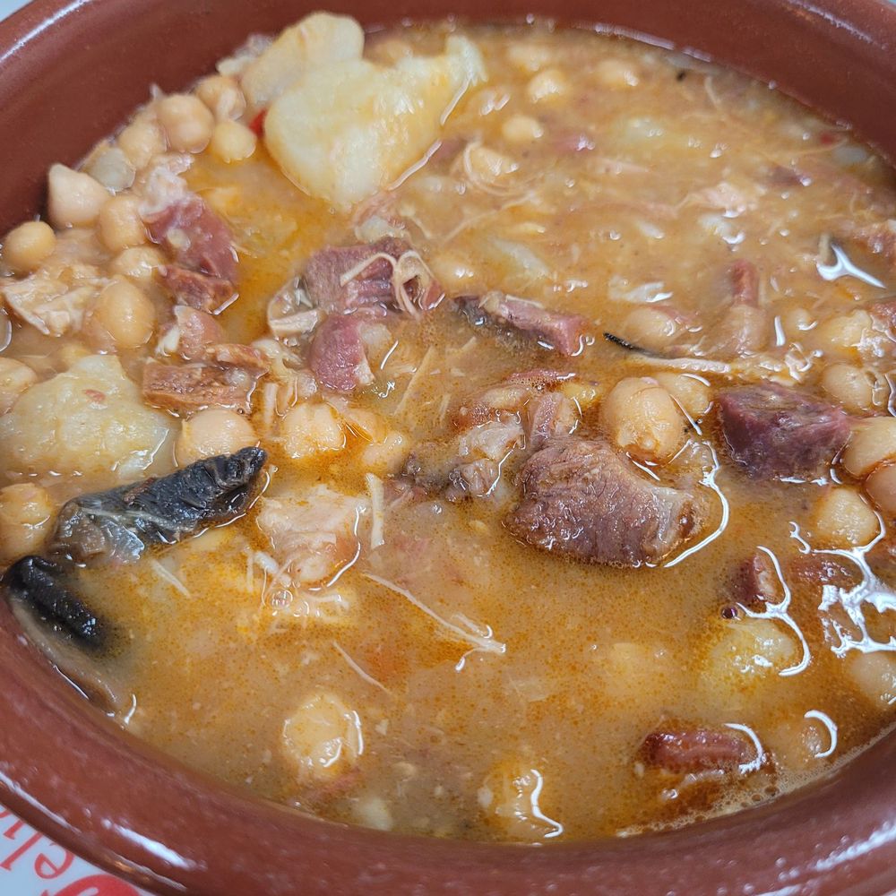 Delicias de Espana 2 - Potaje de Garbanzo - Spanish Near Me - Miami, Florida