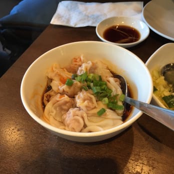 Dinesty Dumpling House - Wontons w/ sour chili (红油抄手) - Chinese Near Me - Vancouver, British Columbia Dinesty Dumpling House - Wontons w/ sour chili (红油抄手) - Chinese Near Me - Vancouver, British Columbia