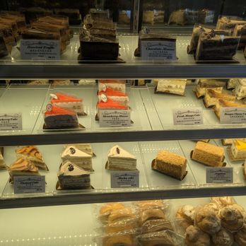 Regent Cakes & Bakery - cakes - Coffee & Tea Near Me - Bellevue, Washington