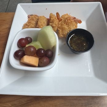 Guppys on the Beach - Kids Coconut Shrimp - Seafood Near Me - Indian Rocks Beach, Florida