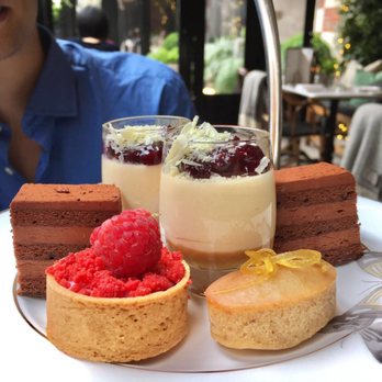 Dalloway Terrace - All the cakes for afternoon tea - Cocktail Bars Near Me - London, XGL Dalloway Terrace - All the cakes for afternoon tea - Cocktail Bars Near Me - London, XGL