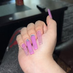 Queen Nails - My Acrylic Nail Fullsets