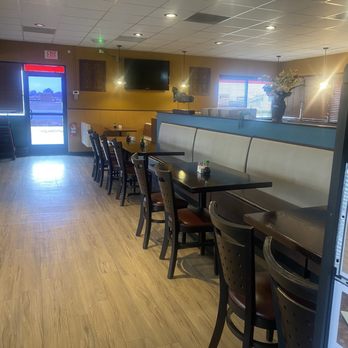 Fresh Wok - Dinning area - Asian Fusion Near Me - Richmond, Virginia