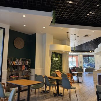 Chayakada Cafe - Dining area - Cafes Near Me - San Jose, California