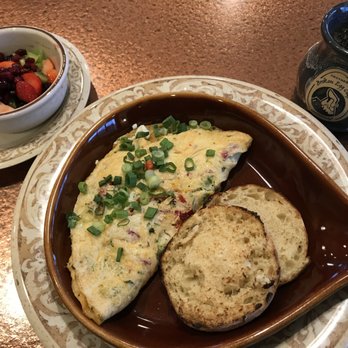 Another Broken Egg Cafe - Skinny Omelette and Fruit - Breakfast & Brunch Near Me - Dunwoody, Georgia
