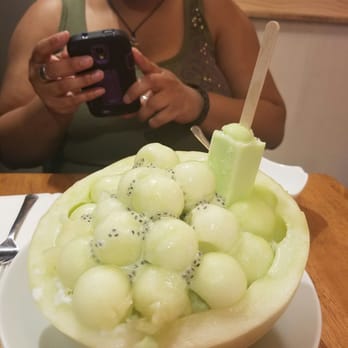 520 Dessert - Honeydew shaved ice with Honeydew ice cream - Desserts Near Me - Flushing, New York
